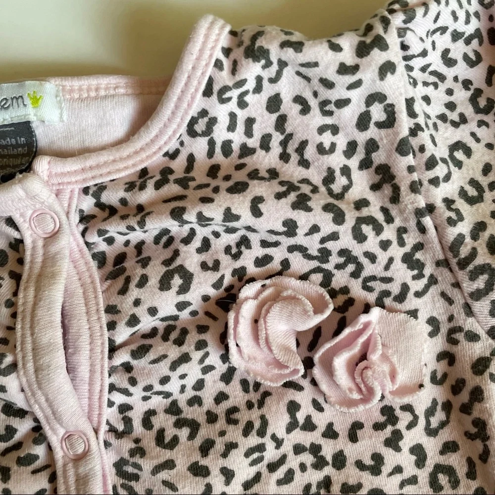 Petit lem cheetah top
